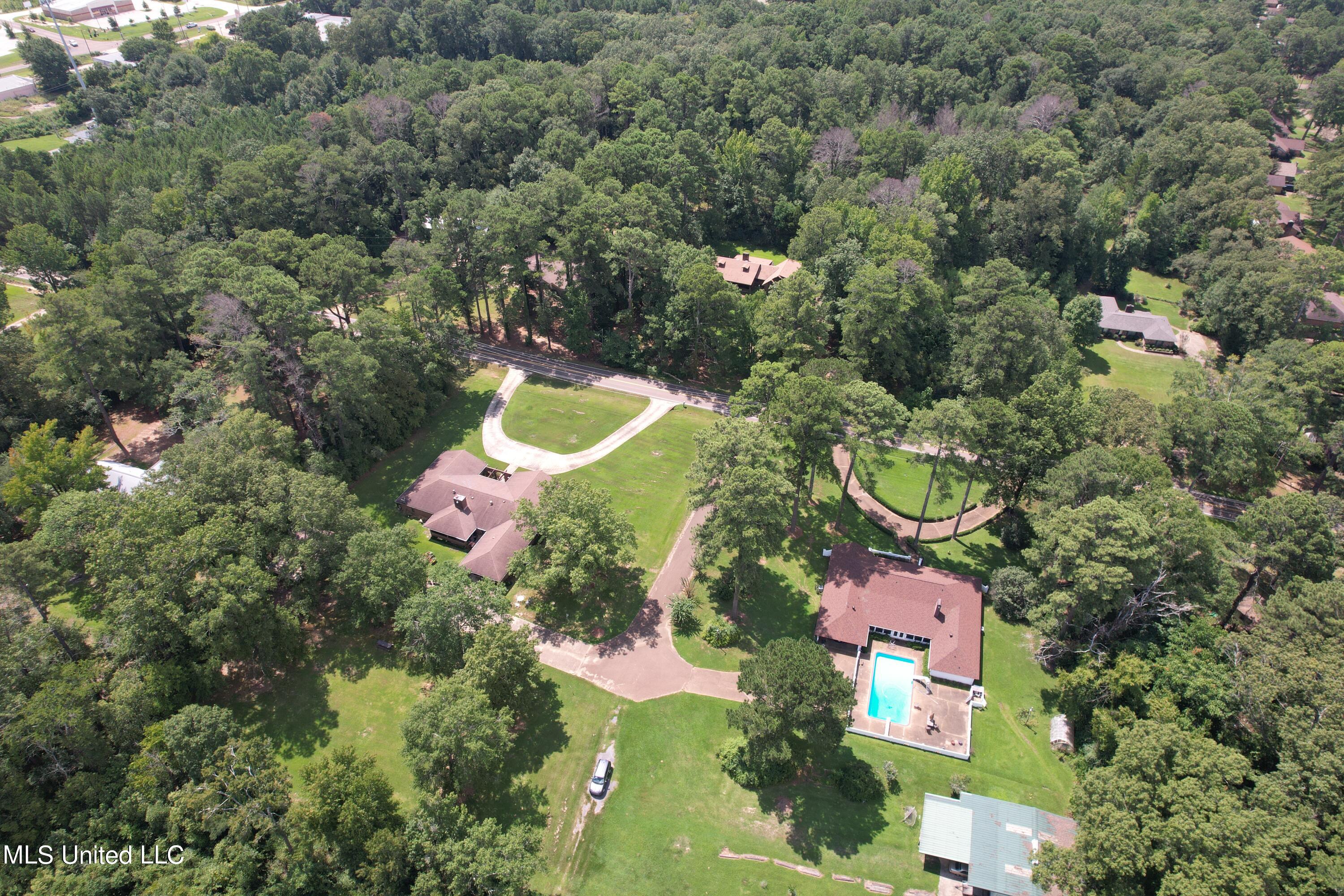 165 Lakeshore Road Jackson, MS 39212 - Photo 15 of 15 DJI_0664