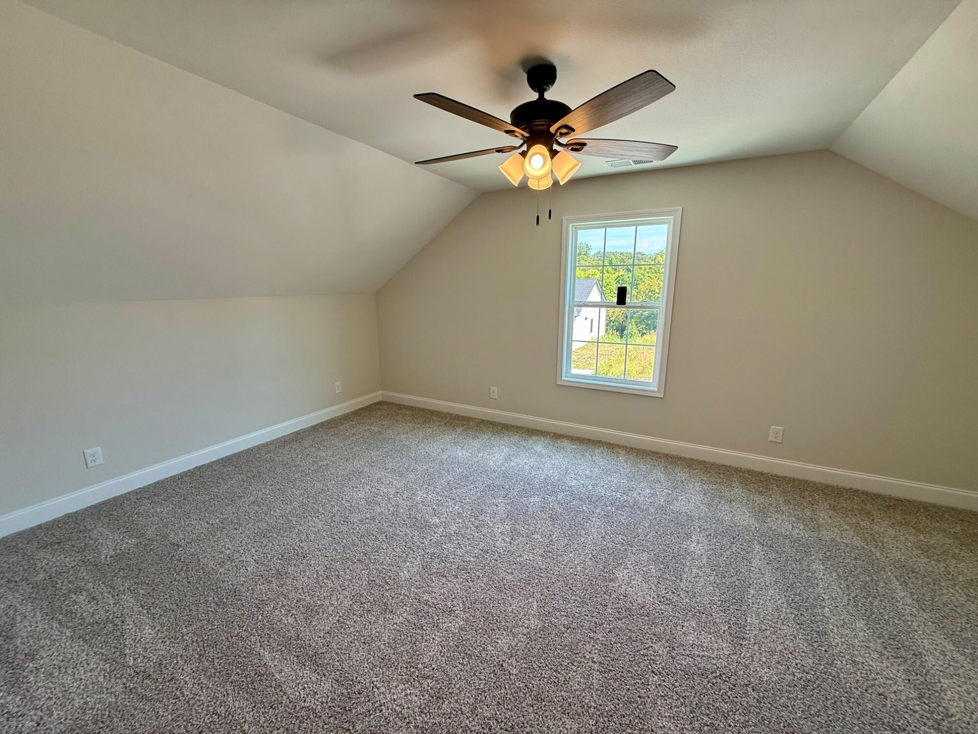 174 Dewberry Road Clarksville, TN 37042 - Photo 24 of 27 Gallery Image 24