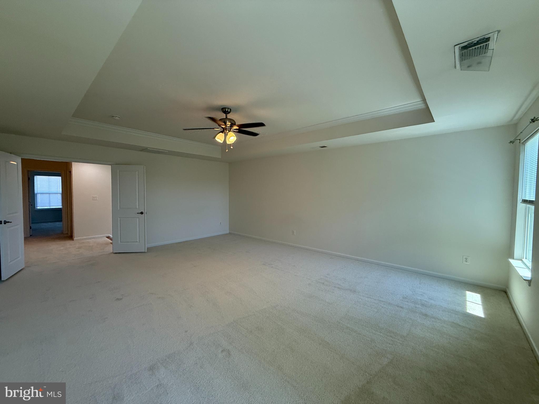 12421 Mays Quarter Road Woodbridge, VA 22192 - Photo 15 of 30 a view of an empty room