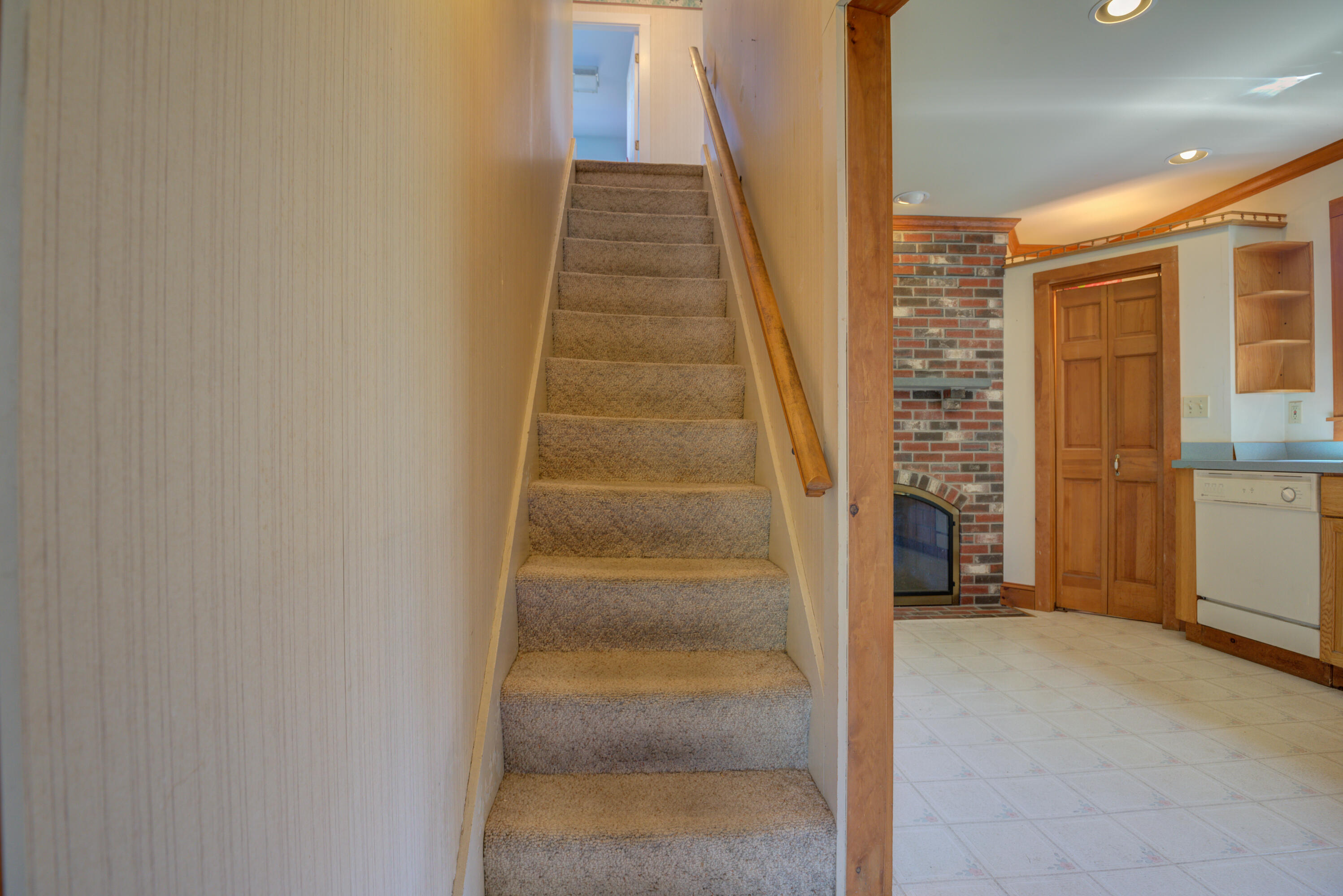 131-133 Hills Beach Road Biddeford, ME 04005 - Photo 21 of 38 131-133 HBR SG 24