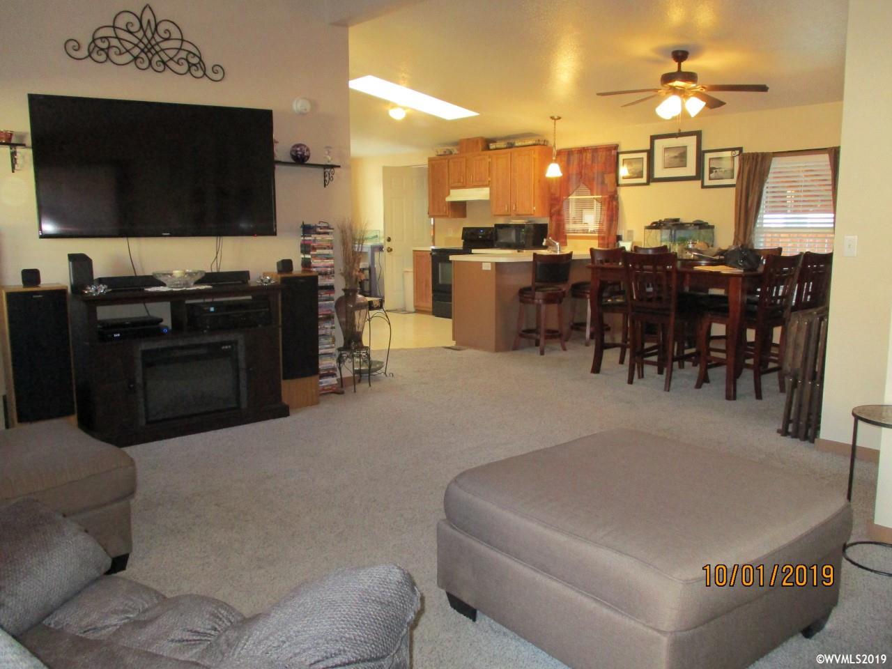 5193 Silver Loop Northeast, Unit 141 Salem, OR 97305 - Photo 4 of 23