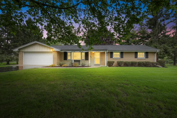 $399,900 | 16035 Luella Drive, Brookfield, WI 53005