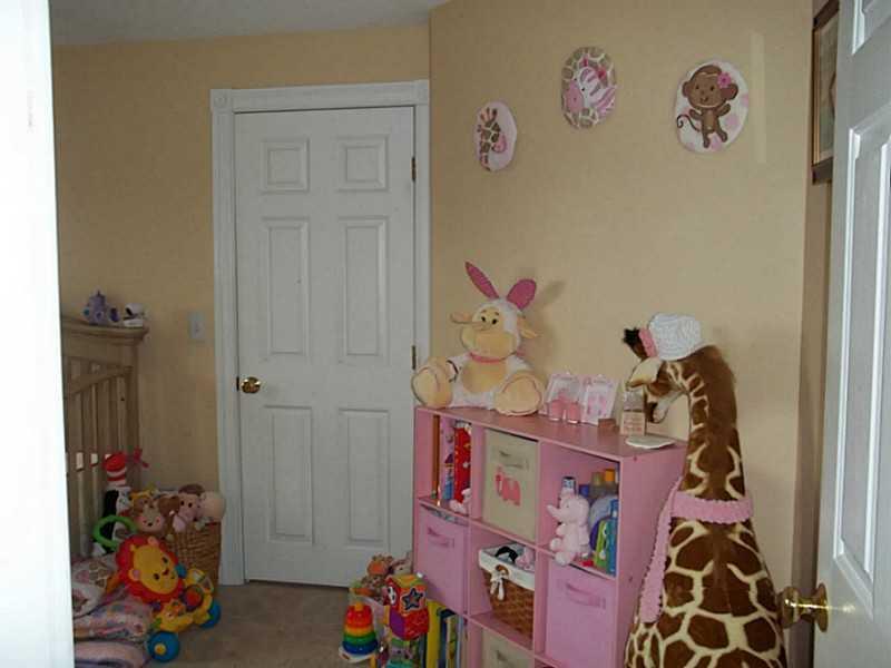 11 Tasker Street, Unit 4 Saco, ME 04072 - Photo 16 of 25 Bedroom.