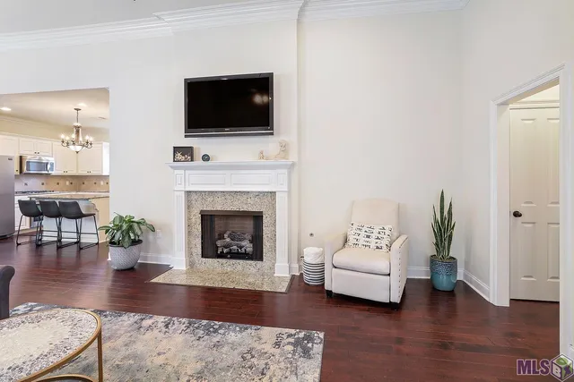 $315,000 | 14449 Royal Villa Drive, Baton Rouge, LA 70810