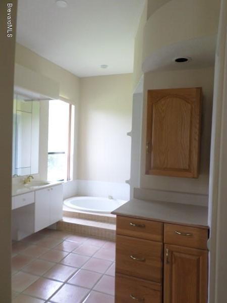 4171 Sparrow Hawk Road Melbourne, FL 32934 - Photo 16 of 35 4171 Sparrow Hawk Rd