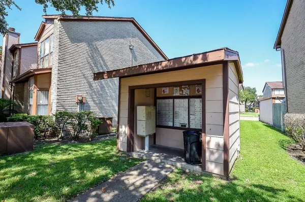 $129,000 | 12300 Brookglade Circle, Unit 139, Houston, TX 77099