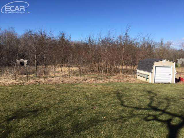 10700 Halsey Road Grand Blanc, MI 48439 - Photo 29 of 31 21270788-28.JPG