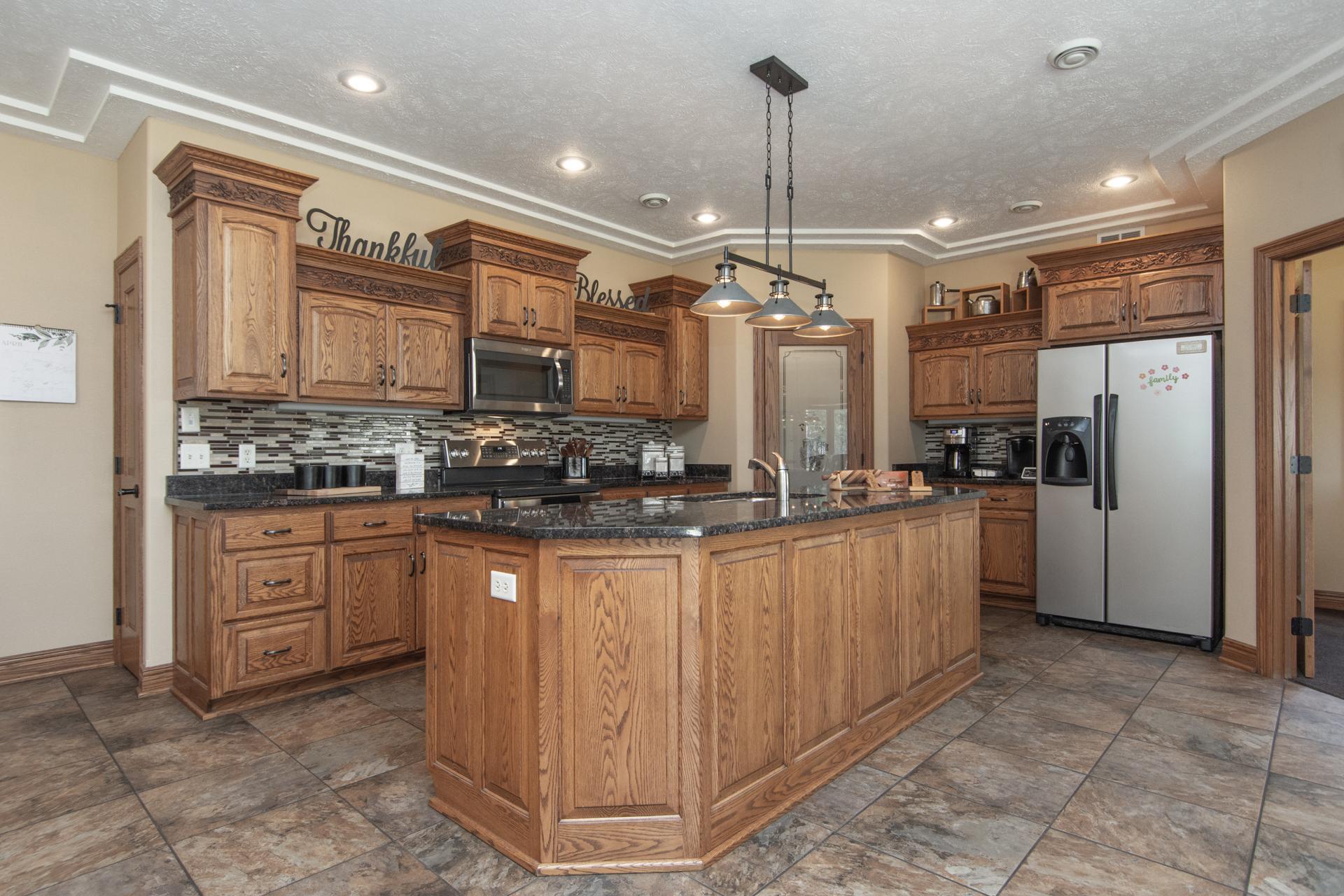 12372 Airport Road Staples, MN 56479 - Photo 8 of 41