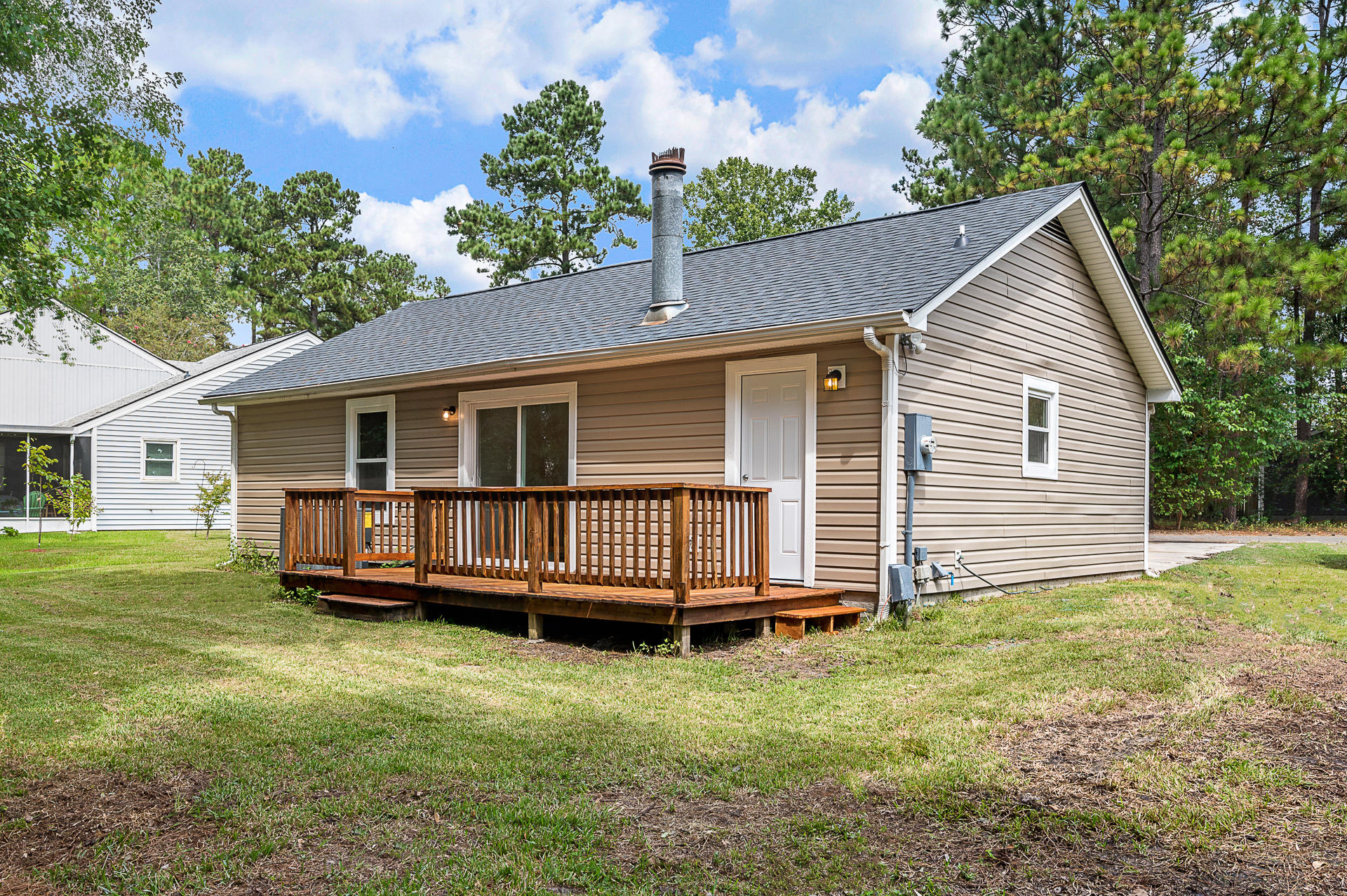 203 Pebble Creek Road Summerville, SC 29486 - Photo 29 of 31 Back