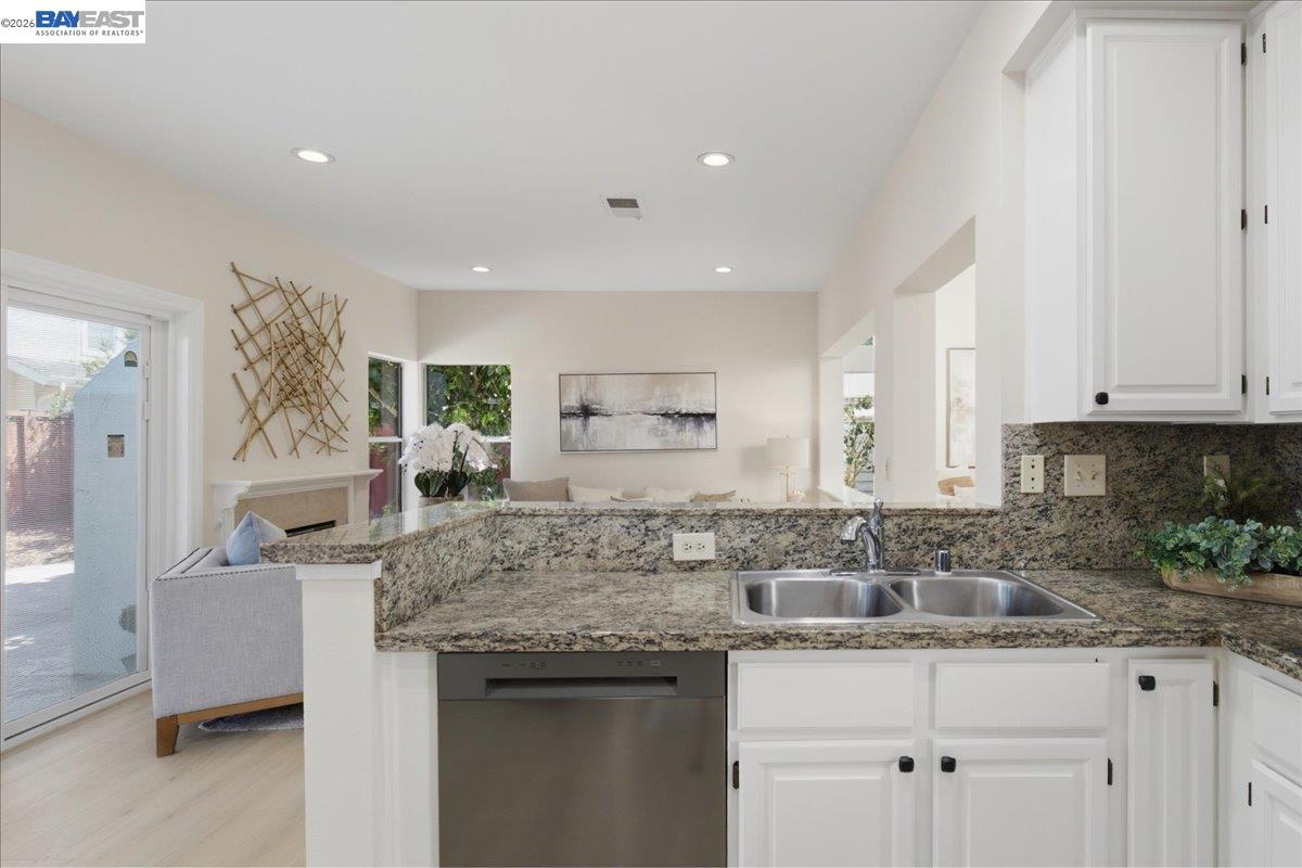 5579 Ridgewood Drive Fremont, CA 94555 - Photo 23 of 64