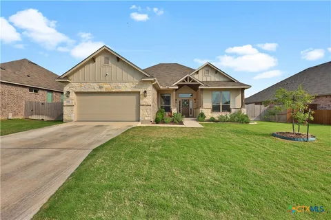$379,900 | 1211 Carnaby Drive, Temple, TX 76502