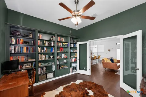 $379,900 | 1211 Carnaby Drive, Temple, TX 76502