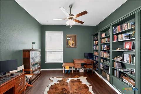 $379,900 | 1211 Carnaby Drive, Temple, TX 76502