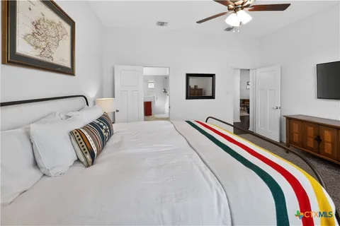 $379,900 | 1211 Carnaby Drive, Temple, TX 76502