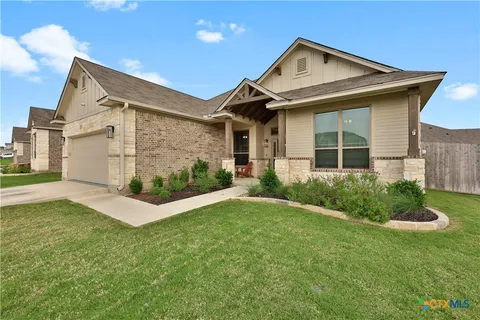$379,900 | 1211 Carnaby Drive, Temple, TX 76502
