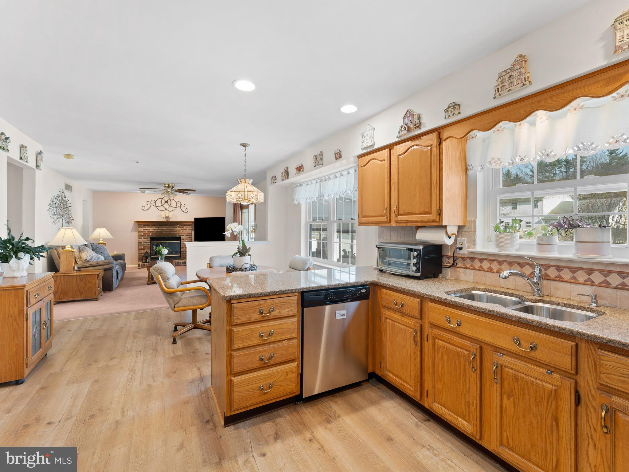 665 Pickering Road Southampton, PA 18966 - Photo 12 of 50 Gallery Image 12