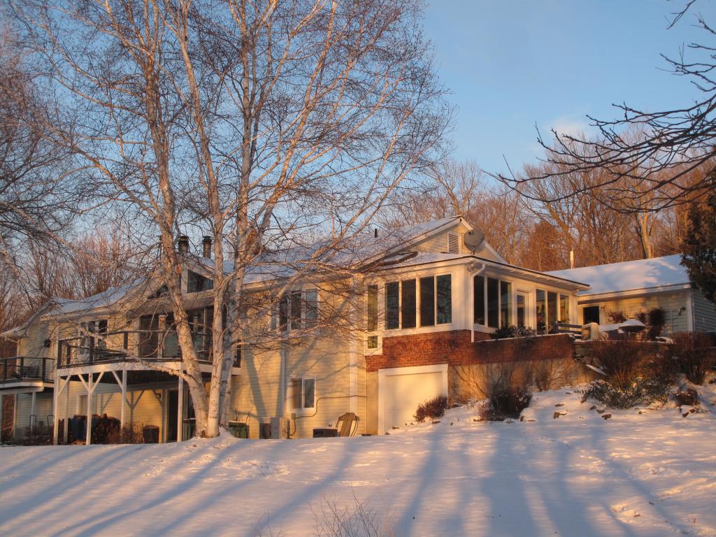 345 Four Winds Road Ferrisburgh, VT 05456 - Photo 1 of 33 Gallery Image 1