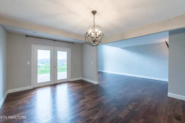 $465,000 | 1911 Cherokee Bluff Drive, Knoxville, TN 37920