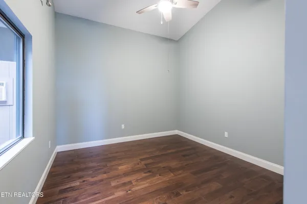 $465,000 | 1911 Cherokee Bluff Drive, Knoxville, TN 37920