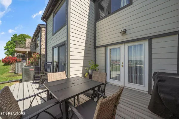 $465,000 | 1911 Cherokee Bluff Drive, Knoxville, TN 37920