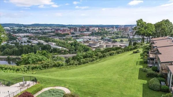 $465,000 | 1911 Cherokee Bluff Drive, Knoxville, TN 37920