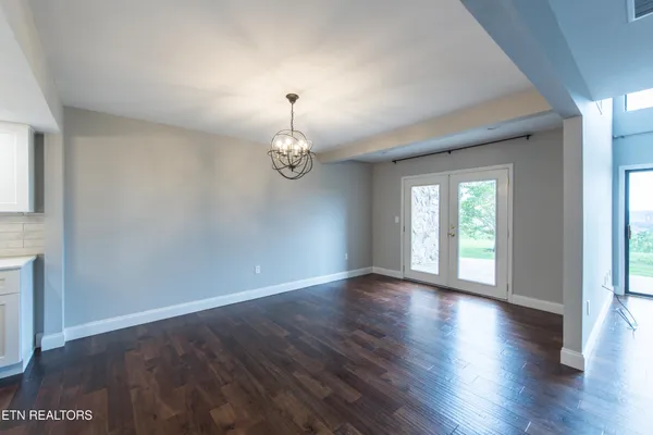 $465,000 | 1911 Cherokee Bluff Drive, Knoxville, TN 37920