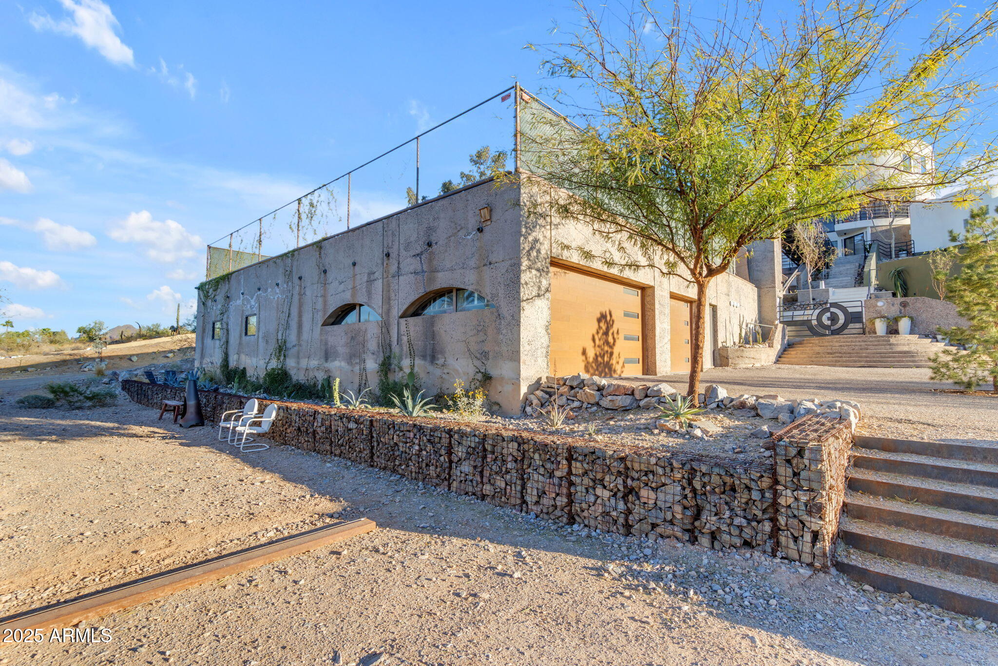 1-web-or-mls-001_a4m_bh