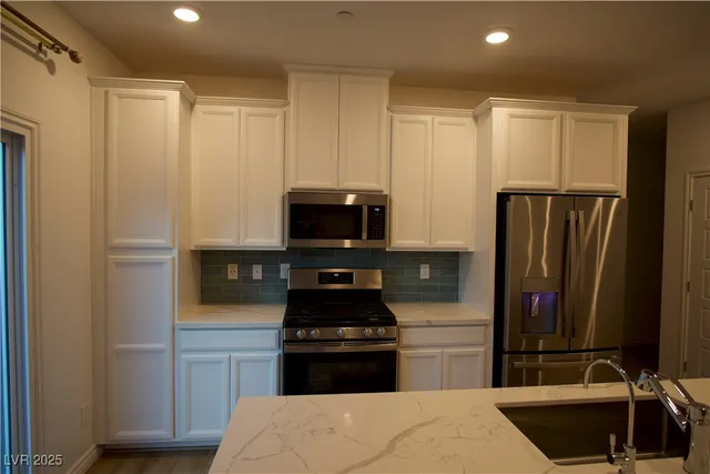 $2,000 | 7342 North Decatur Boulevard, Unit 5, North Las Vegas, NV 89084