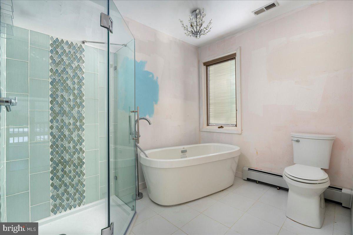 2096 Holicong Road New Hope, PA 18938 - Photo 35 of 45 3rd bedroom bathroom