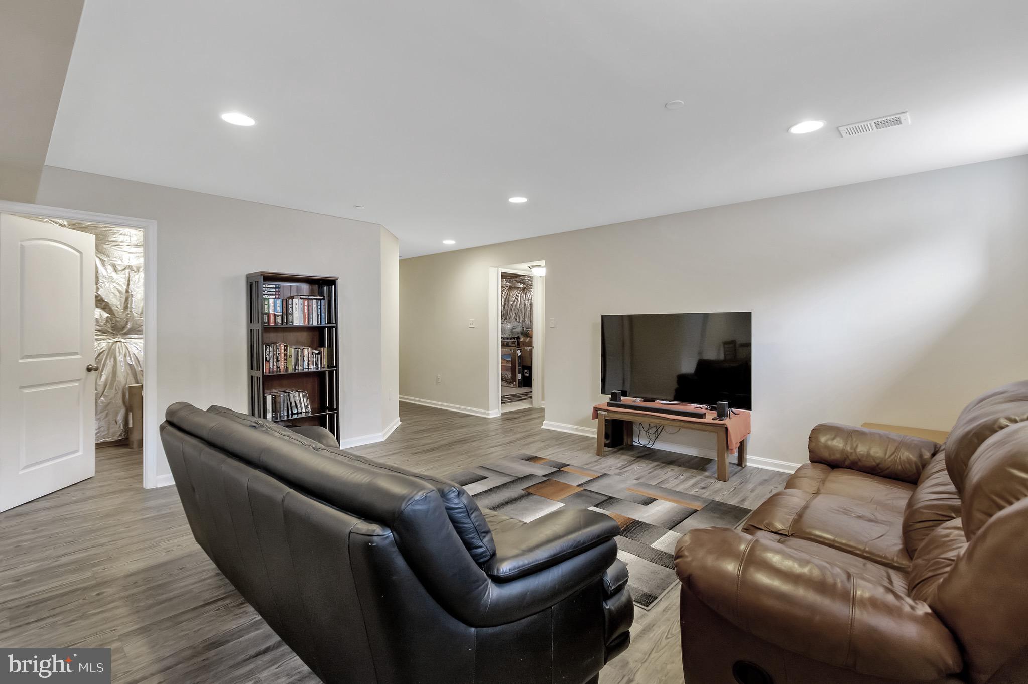 8131 Ridgely Loop Severn, MD 21144 - Photo 28 of 32 Gallery Image 28