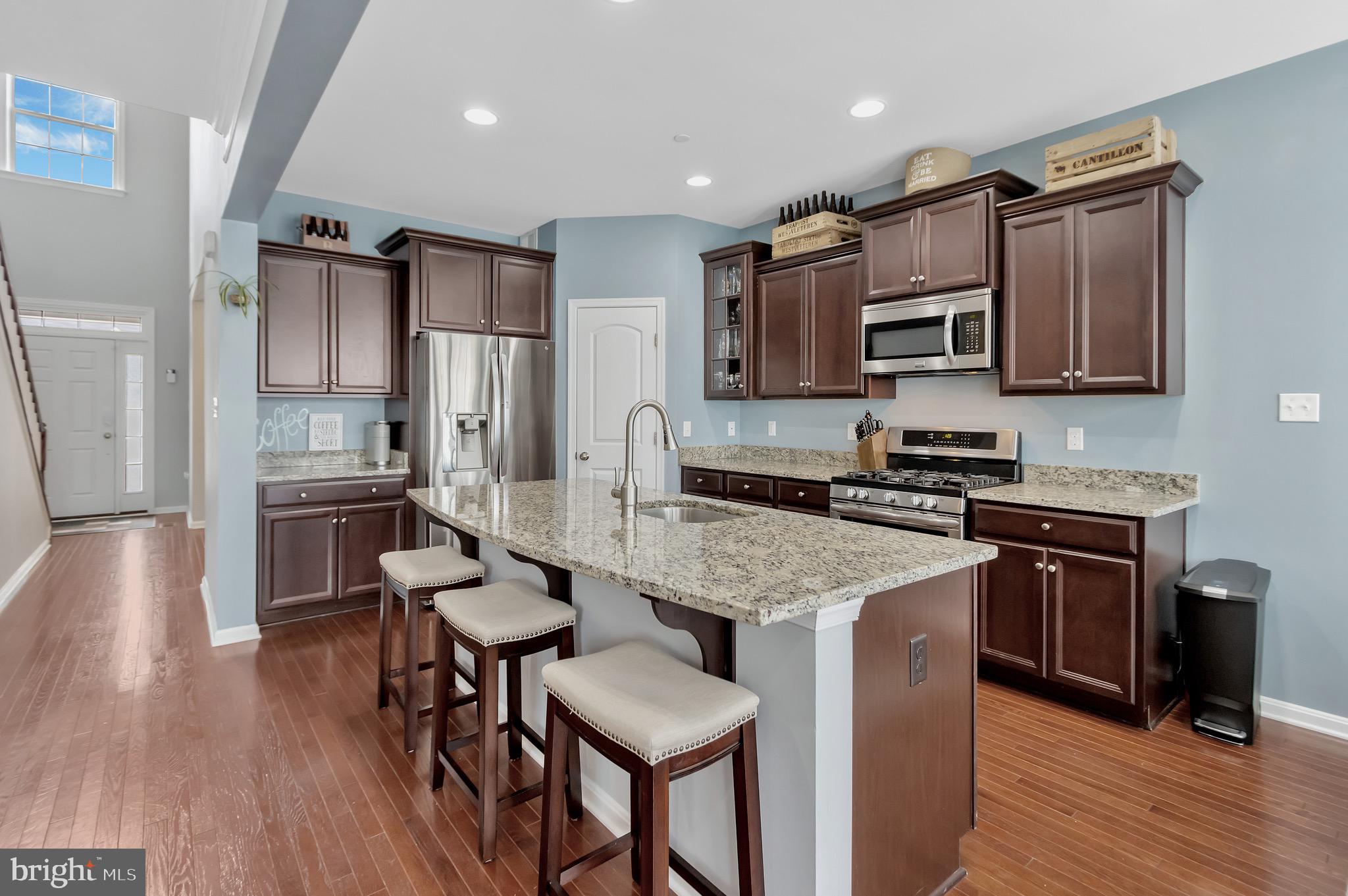 8131 Ridgely Loop Severn, MD 21144 - Photo 3 of 32 Gallery Image 3