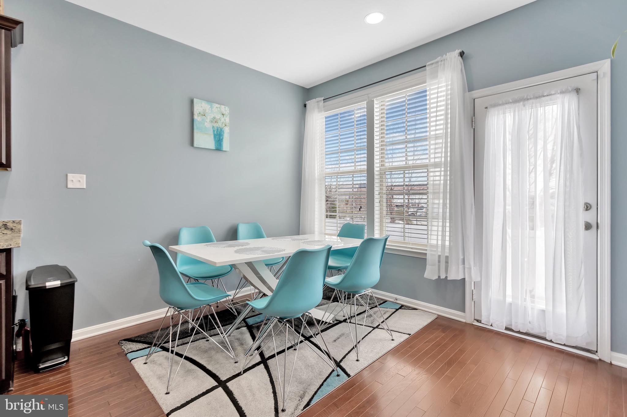 8131 Ridgely Loop Severn, MD 21144 - Photo 6 of 32 Gallery Image 6
