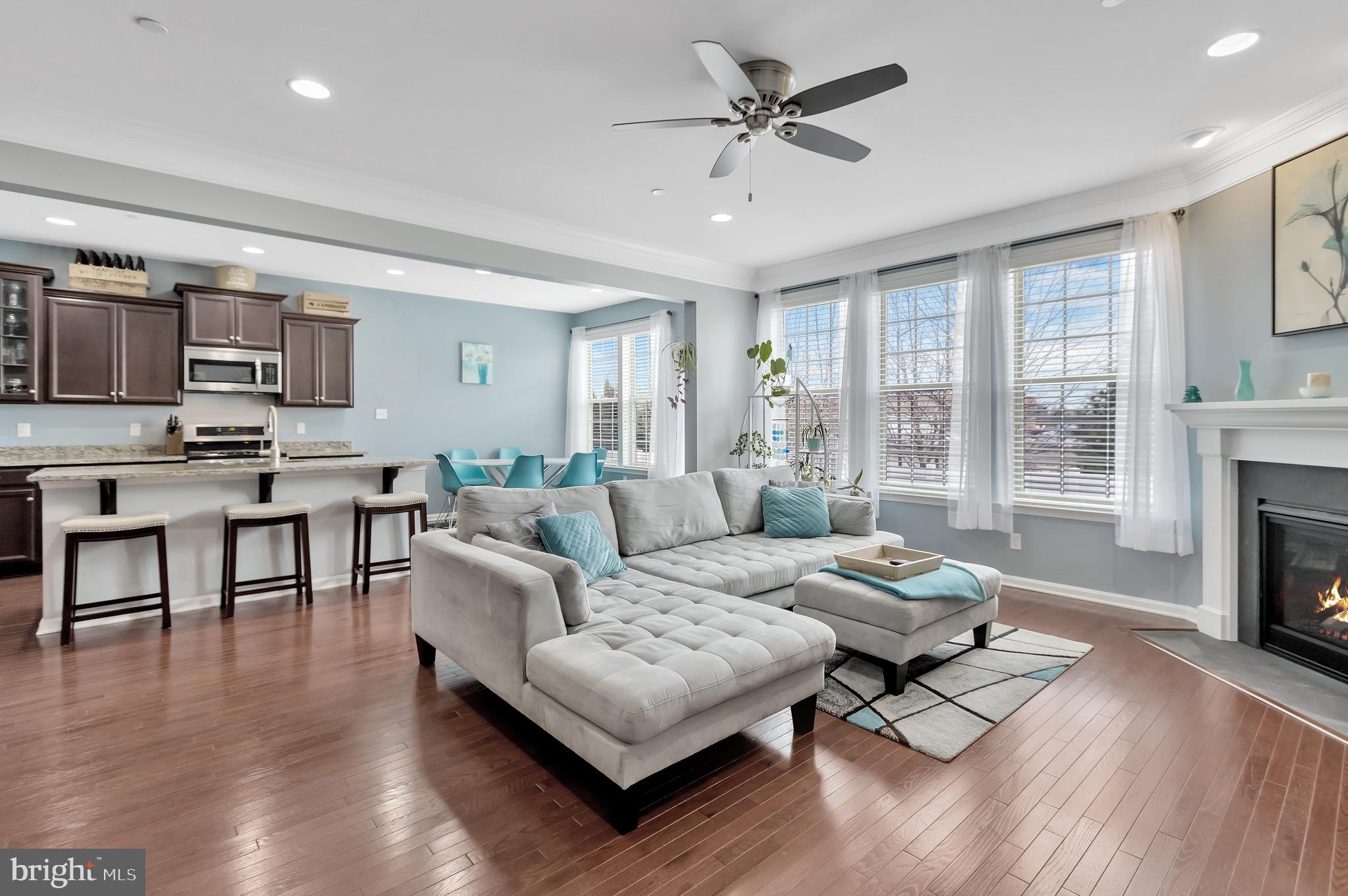 8131 Ridgely Loop Severn, MD 21144 - Photo 8 of 32 Gallery Image 8