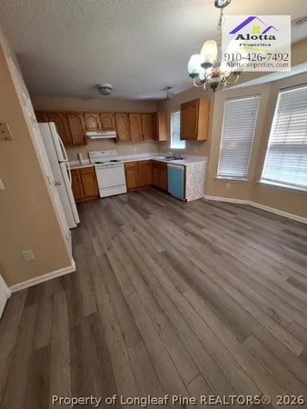 $1,350 | 866 Nighthawk Place, Fayetteville, NC 28314