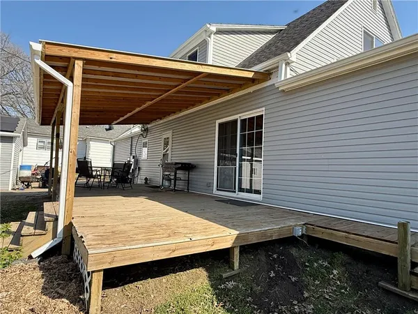 $275,000 | 108 East 5th Street, Lebo, KS 66856