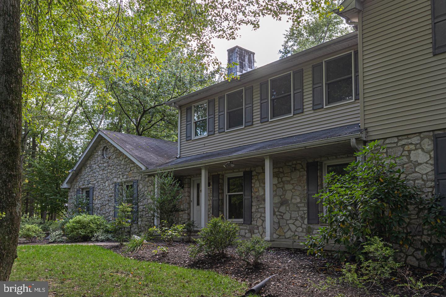 595 Linton Hill Road Newtown, PA 18940 - Photo 4 of 51 Gallery Image 4
