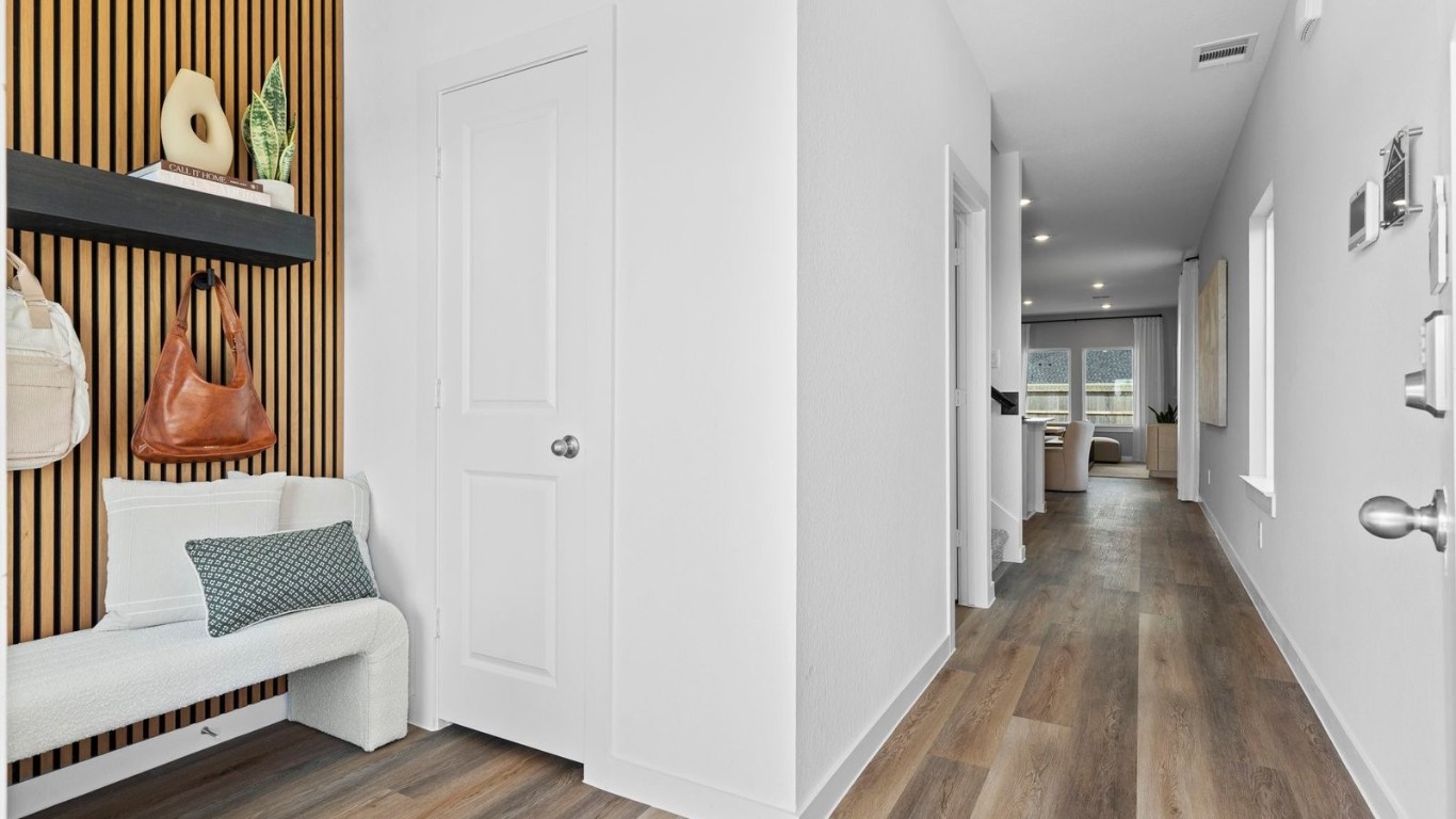 30114 Broeder Way Fulshear, TX 77423 - Photo 3 of 34 *Images and 3D tour are for illustration only and options may vary from home as built.