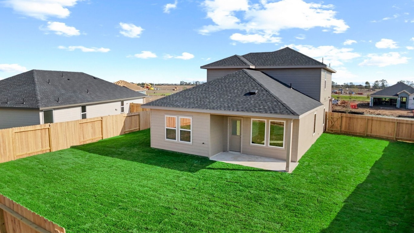 30114 Broeder Way Fulshear, TX 77423 - Photo 33 of 34 *Images and 3D tour are for illustration only and options may vary from home as built.