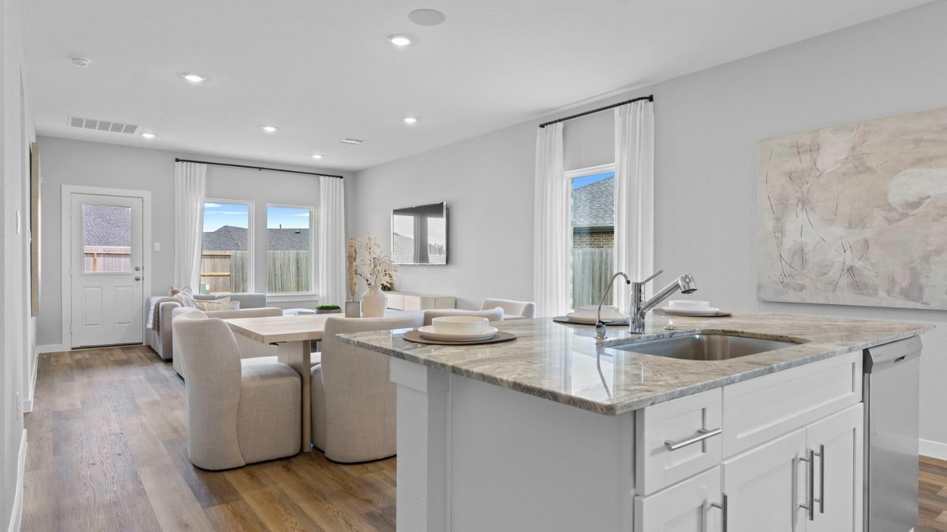 30114 Broeder Way Fulshear, TX 77423 - Photo 9 of 34 *Images and 3D tour are for illustration only and options may vary from home as built.