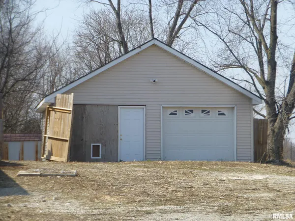 $89,900 | 15745 Tice Road, Petersburg, IL 62675