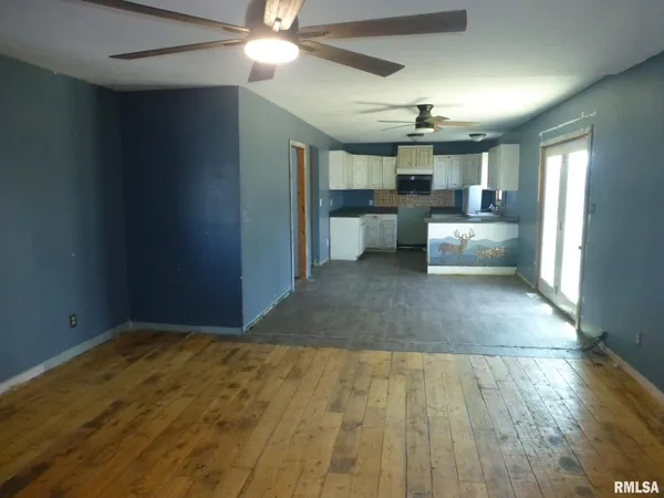 $89,900 | 15745 Tice Road, Petersburg, IL 62675