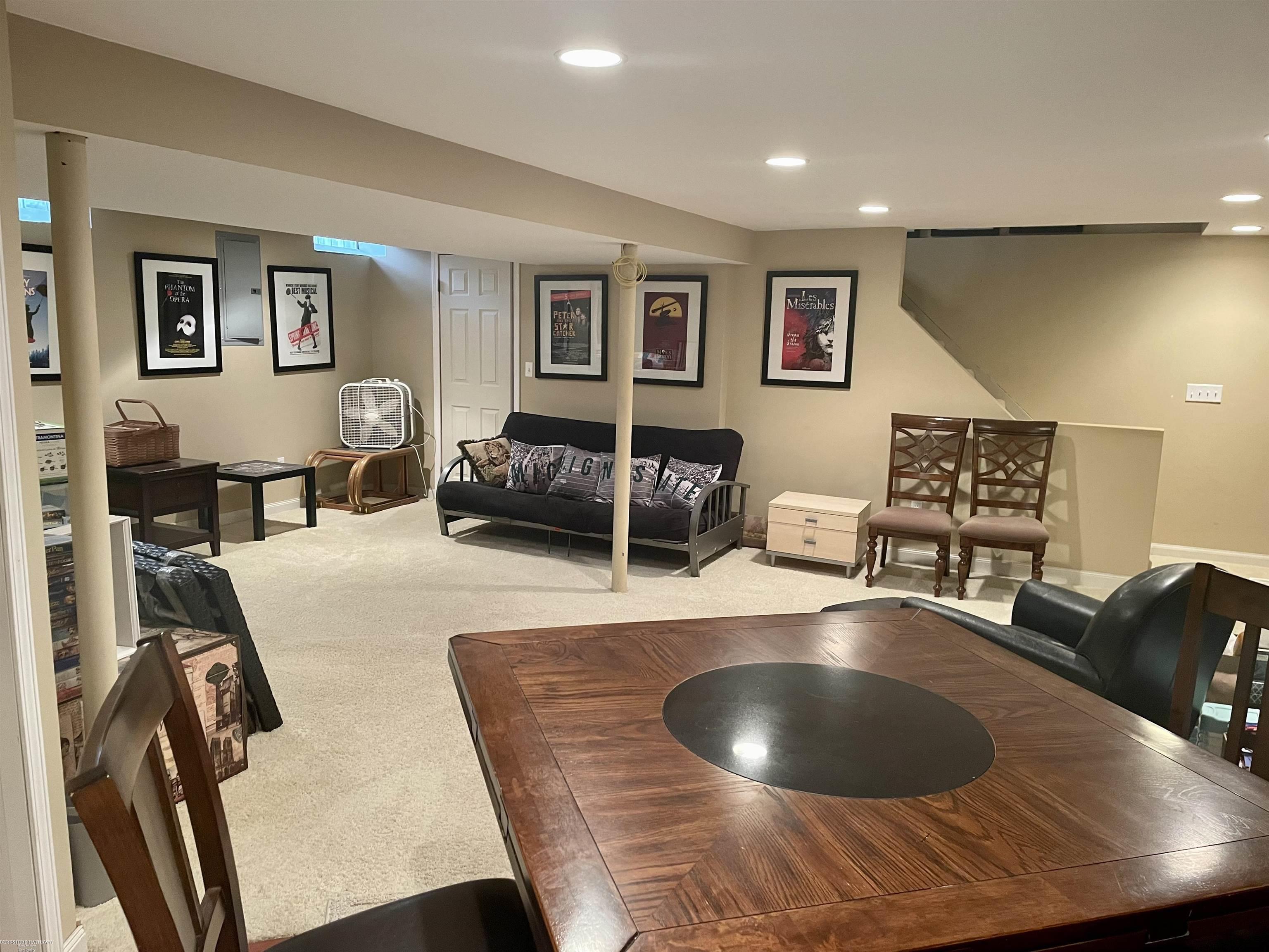 972 Croydon Road Rochester Hills, MI 48309 - Photo 20 of 27