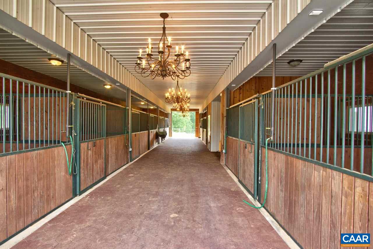 2711 Lowesville Road Roseland, VA 22967 - Photo 27 of 32 a view of a porch with a chandelier