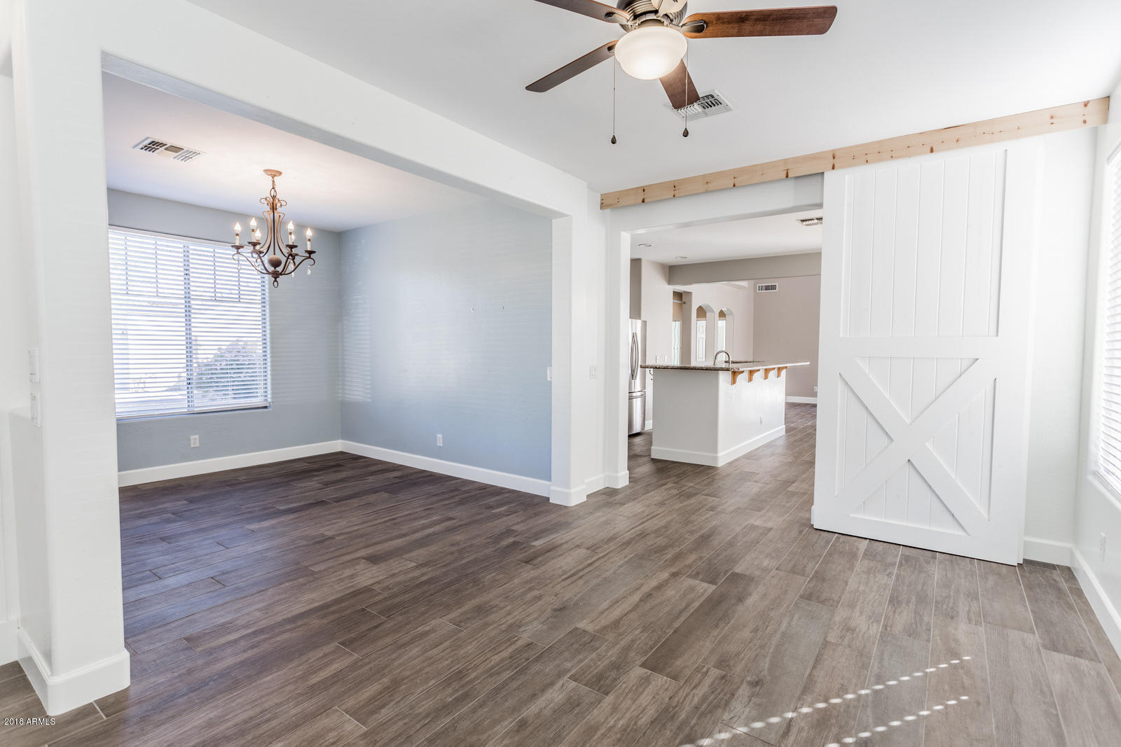 4227 South Martingale Road Gilbert, AZ 85297 - Photo 7 of 51 great room 4