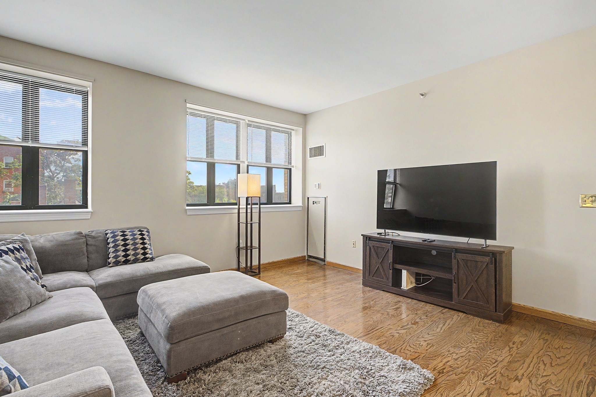 235 State Street, Unit 421 Springfield, MA 01103 - Photo 15 of 28 Gallery Image 15