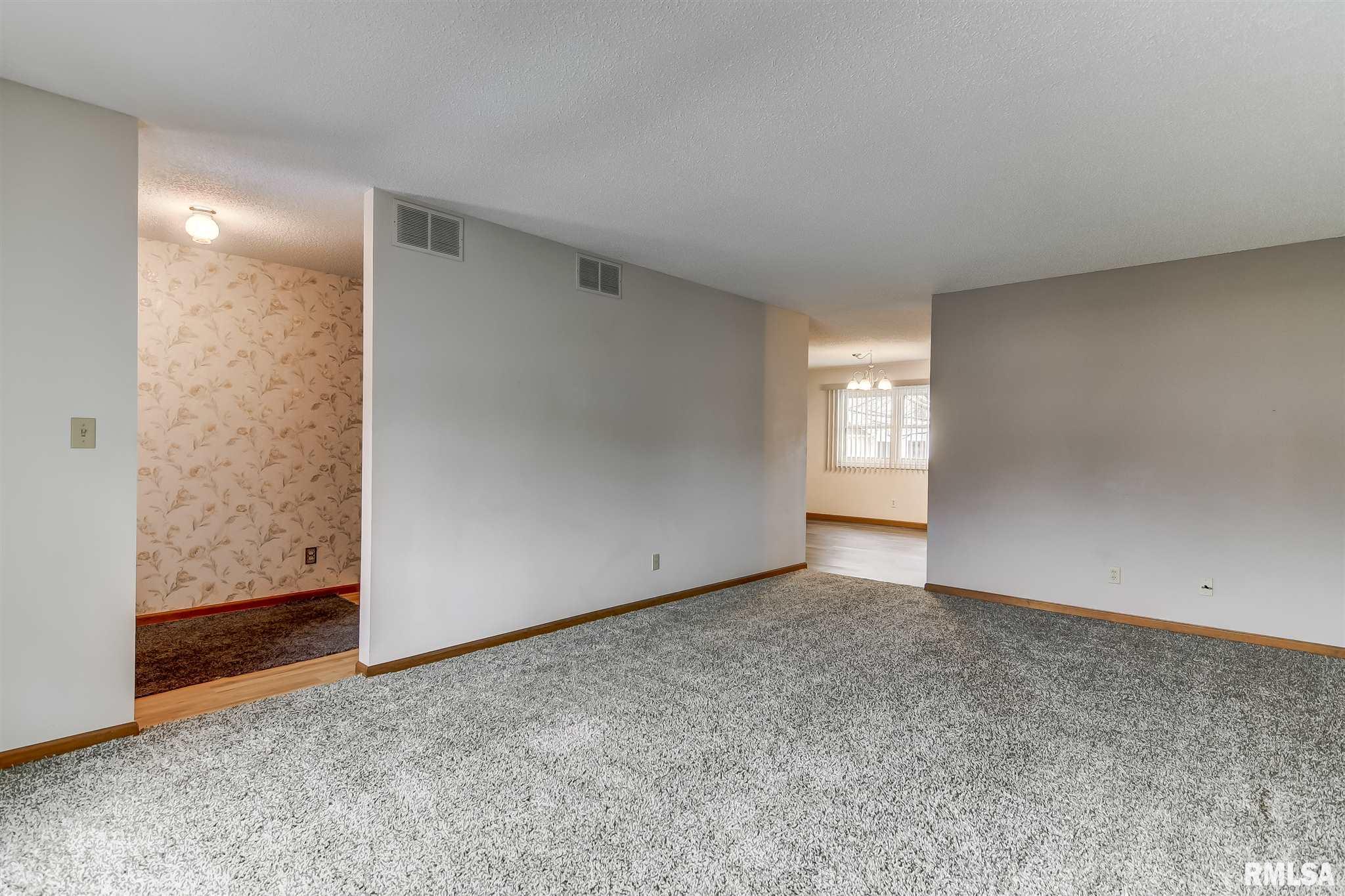 213 Norwalk Road Springfield, IL 62704 - Photo 28 of 40