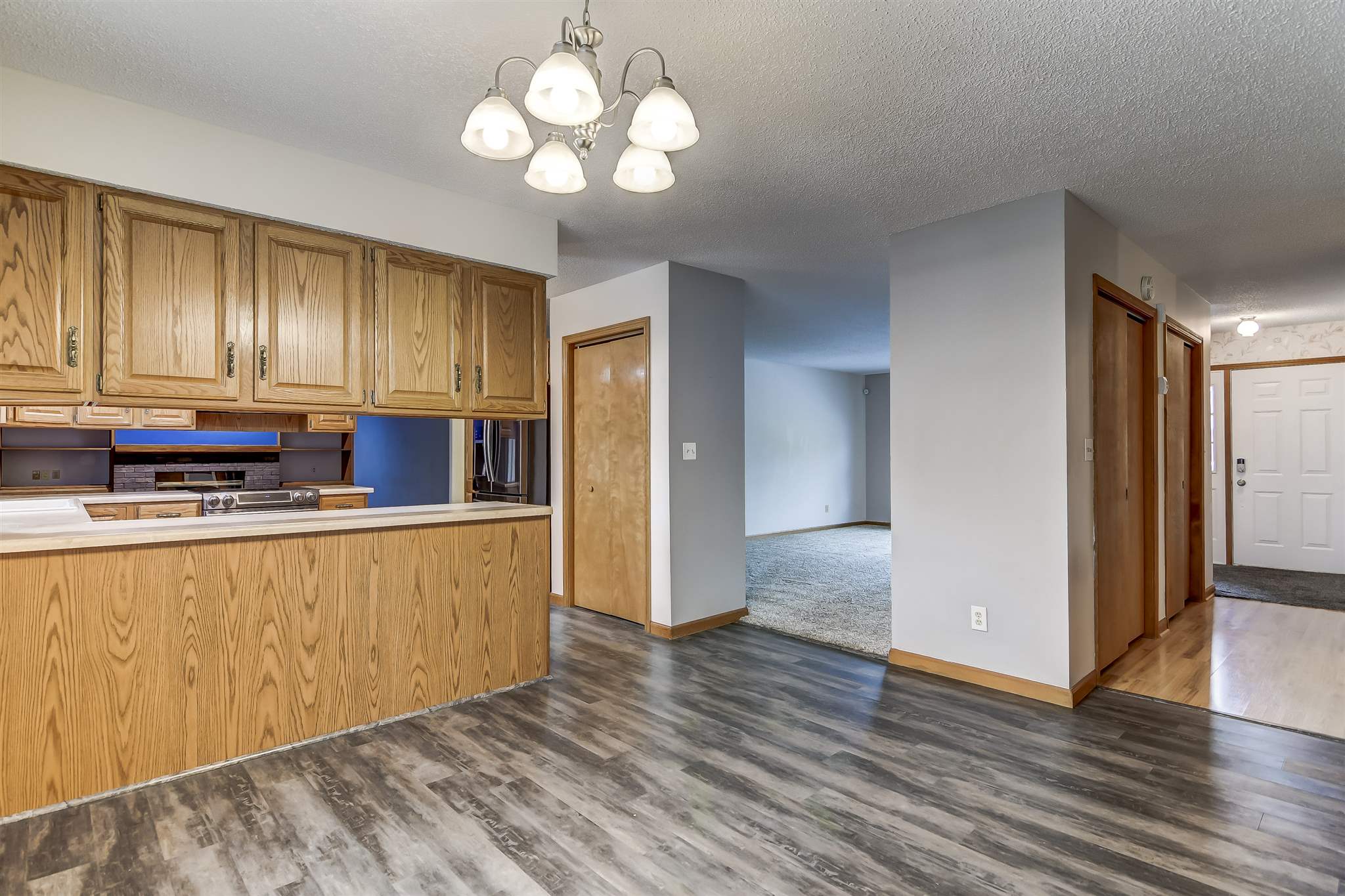 213 Norwalk Road Springfield, IL 62704 - Photo 10 of 40