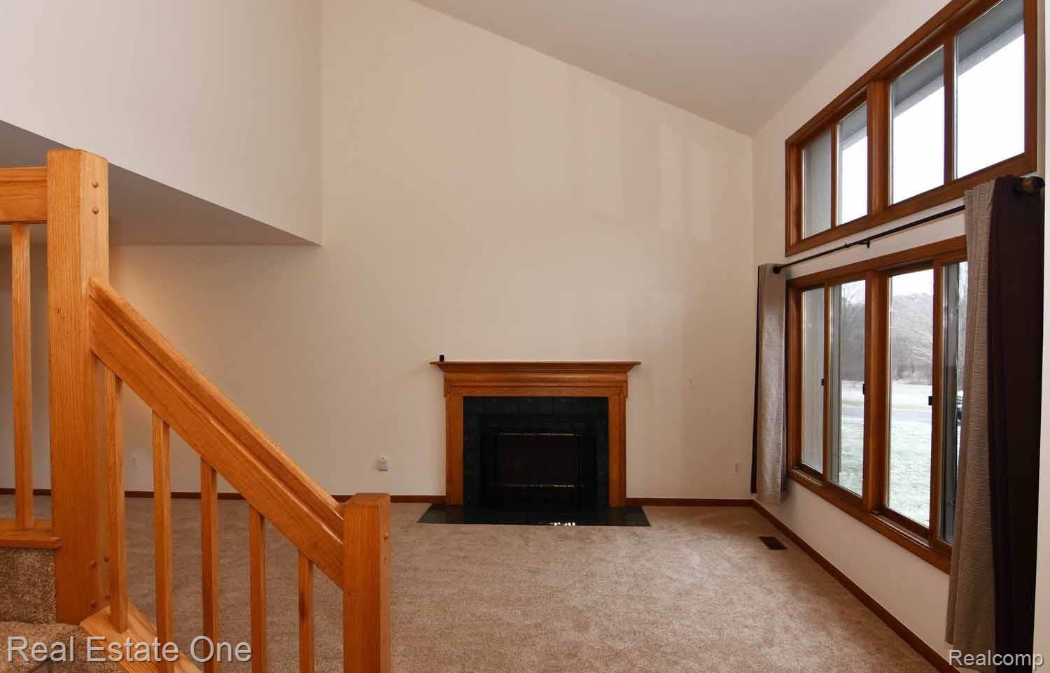 13668 North Ridge Drive Holly, MI 48442 - Photo 18 of 49 DSC_9342.jpg