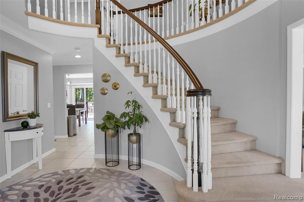 1400 Lakeview Drive Rochester Hills, MI 48306 - Photo 6 of 45