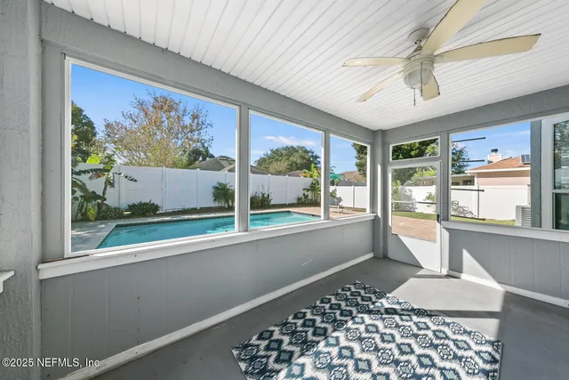 a view of a large window with an outdoor view
